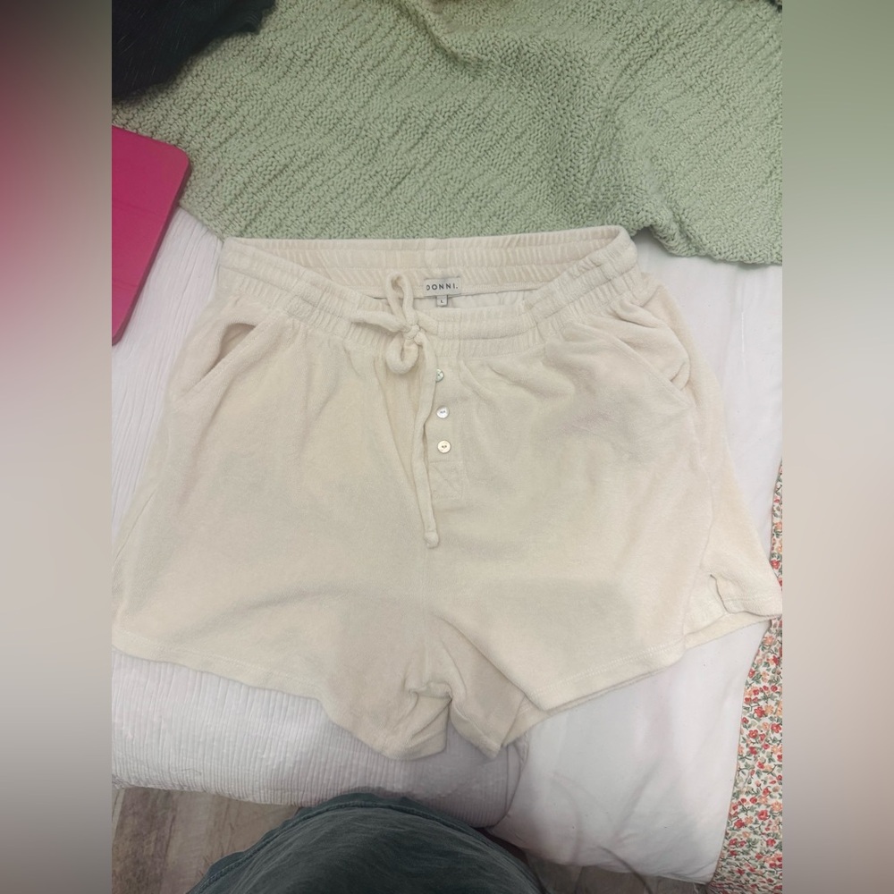 Donni Terry Henley Shorts - Picture 2 of 4